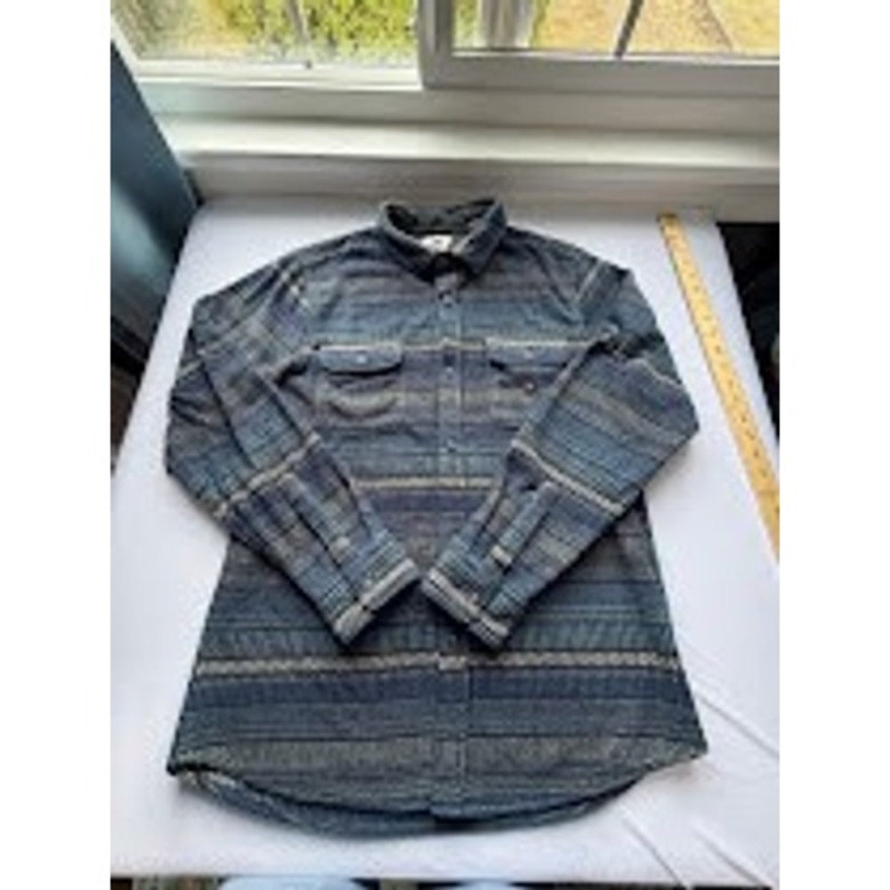 Vissla Mens Blue Geometric Striped Flannel Button Down Shirt - Medium